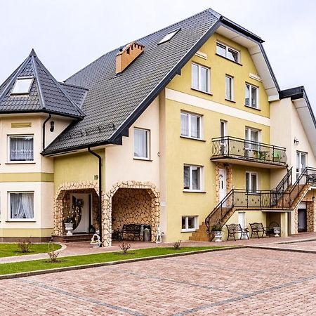 Pokoje Goscinne Katarzyna Kur Debki Exterior photo