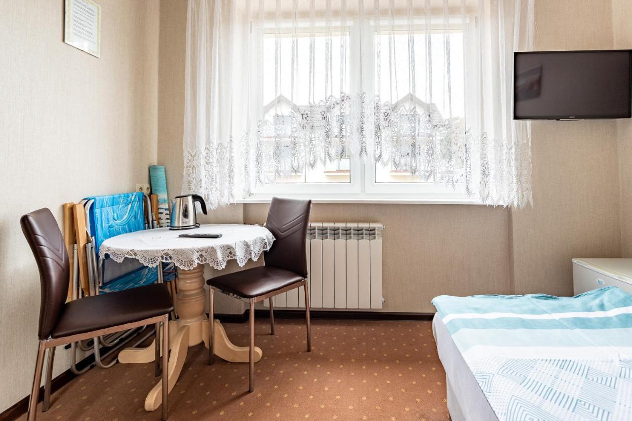 Pokoje Goscinne Katarzyna Kur Debki Exterior photo